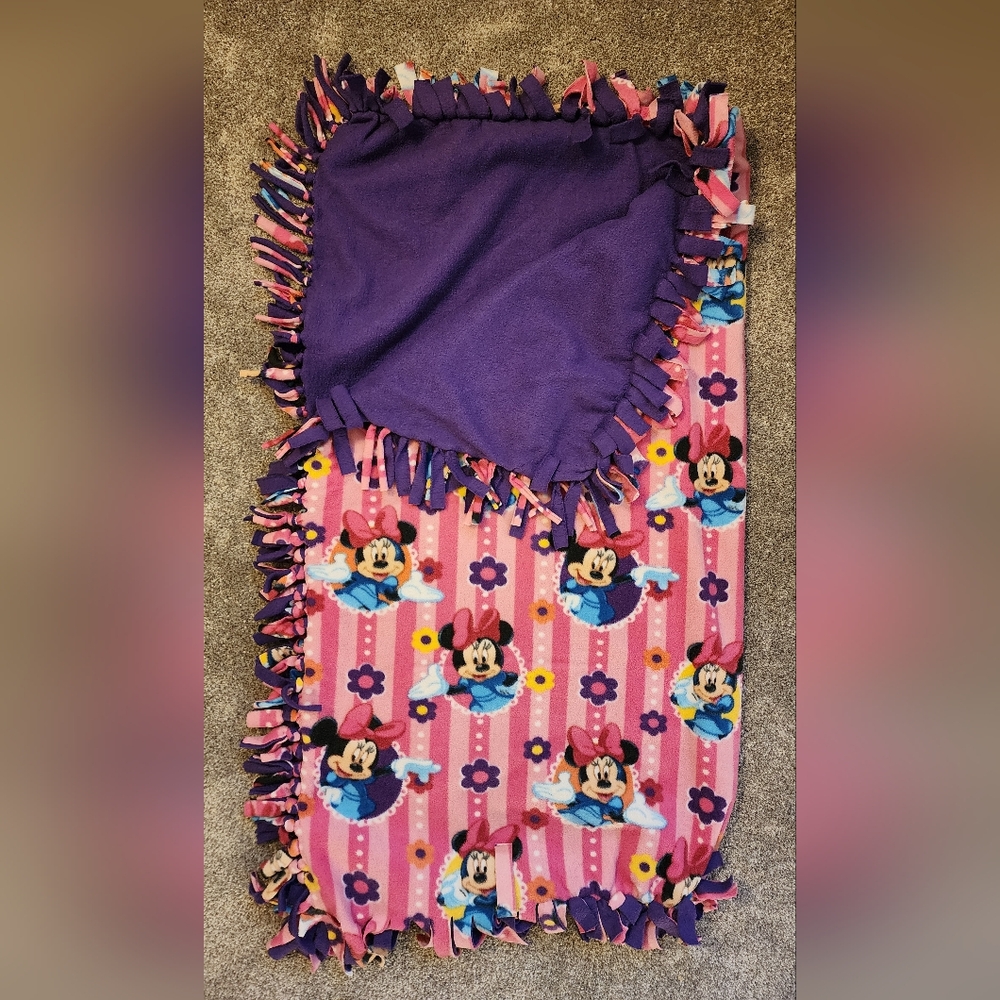 Pink and Purple Minnie Mouse Fleece Blanket/Sleeping Bag